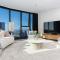 Executive Penthouse in Heart of Melbourne 3BR w Parking