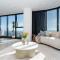 Executive Penthouse in Heart of Melbourne 3BR w Parking