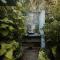 Lincroyable maison de Mamie MECHANT