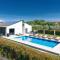 Villa XO
