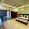 Hotel Basant palace