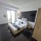 Piazza Napa Suites