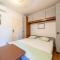 Fia 70s Beach Apartment