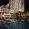Grand Sapphire Holliday
