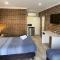 Buccaneer Motel