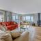 4 Bed in West Bay 86538