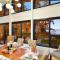 Beachside Living Cherry Point by EMR Vacation Rentals