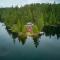 North Lake Waterfront Home by EMR Vacation Rentals