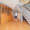 North Lake Waterfront Home by EMR Vacation Rentals