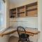 North Lake Waterfront Home by EMR Vacation Rentals