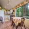 The Lakeside Cottage by EMR Vacation Rentals