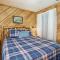 Wooded Bliss Hot Tub Single level Cabin with no Steps Rocking Chairs and Wooded Views