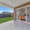 KozyGuru | Austral | 5 Bed Comfy House