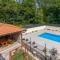 2 Bedroom Awesome Apartment In Tribalj