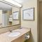 Country Inn & Suites by Radisson, Princeton, WV