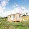 Woodside Hut 1 - Uk36105