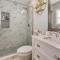 Bluffton Getaway with Fenced Yard 7 Mi to Beach!
