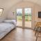 Cwmporthman Farm Cwtch-Uk34700
