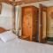 King Arthur Suite