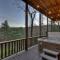 Bar 5 Cabin Beautiful views soothing hot tub outdoor living and more