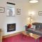 1 3-4 Denwick View
