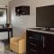 Super 8 by Wyndham Stockbridge