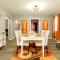 The Sunstone Retreat - Your Brooklyn Centre Haven Comfort To Explore Near Downtown With Parking, 300MB Wifi & Self Check-In