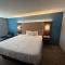 Super 8 by Wyndham Mankato