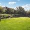 Gorgeous Home In Ringkøbing With Wifi
