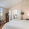 Spacious 4BDR Blue Haven Cottage in Grand Haven 150
