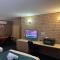 Castle Motor Lodge