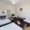 Annas Guest House