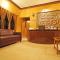 Whispering Woods Inn !! BITM college Opposite Couple Friendly !!