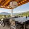 LUXO Casa en Valle de Bravo con jacuzzi y espectacular vista al lago