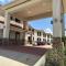 Scottish Inn and Suites