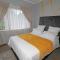 Peaceful 4 Bedroom Flat in Germiston with WI-FI