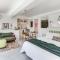 5 Blocks to El Paseo Palm Desert Casita with Pool