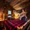 Nature Lovers Paradise Uncle Toms 3BDR Cabin 5644