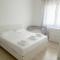 Matias Beach Apartment