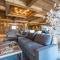 Chalet 3 chambres avec spa et piscine, pied des pistes - FR-1-461-25