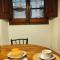 Casa de piedra del siglo XVII restaurada con encanto, para 8 personas, en Castelló d'Empúries - ES-228-96