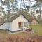 Completely detached bungalow in a nature-filled park by a large fen