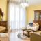 Spacious apartment at Como lake