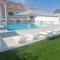 La Suite Hotel