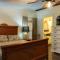 Lakefront Farm House - 34