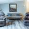 Lakefront Dockside Cabin - 35