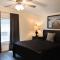Lakefront White House - 36