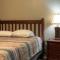 Lakeview Room 2 Queens - 22