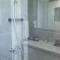 Stylish Modern City Center Stay