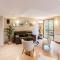 Apartaments La Neu-Mountain Lodges & Restaurant